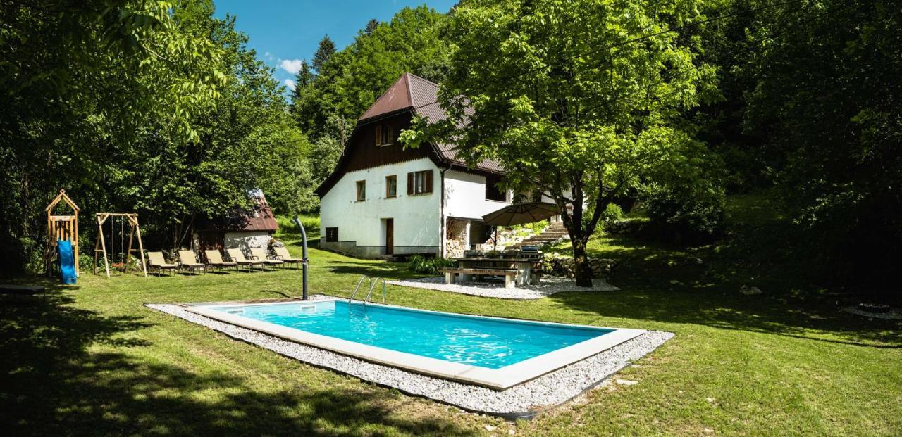 Gorska Vila Mountain Villa Soča Buitenkant foto